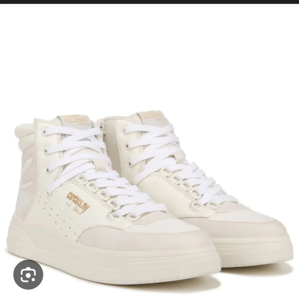 CIRCUS by SAM EDELMAN Irving Lace Up High Top Sneakers 9.5